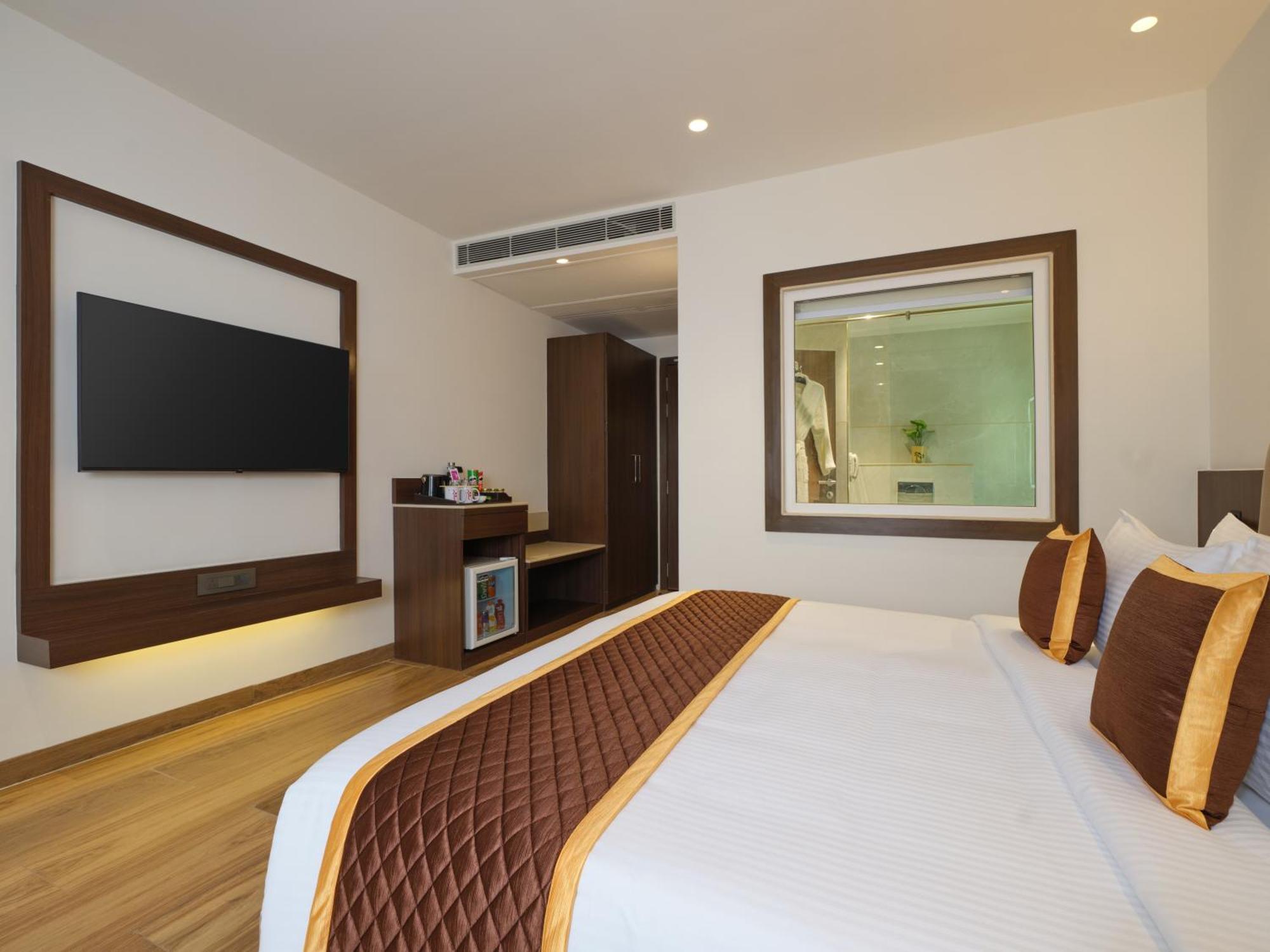 Regenta Place Gwalior Exterior photo