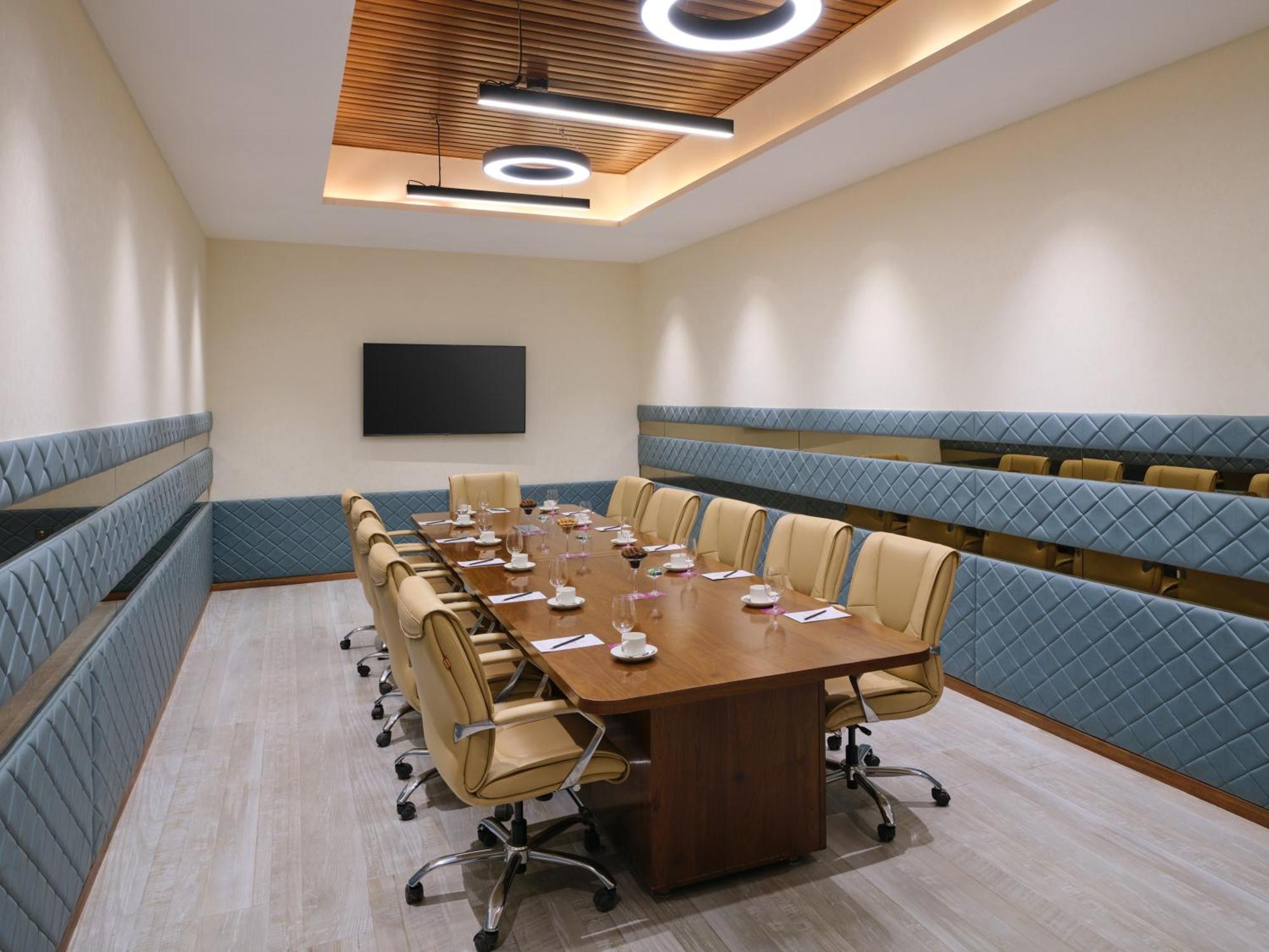 Regenta Place Gwalior Exterior photo